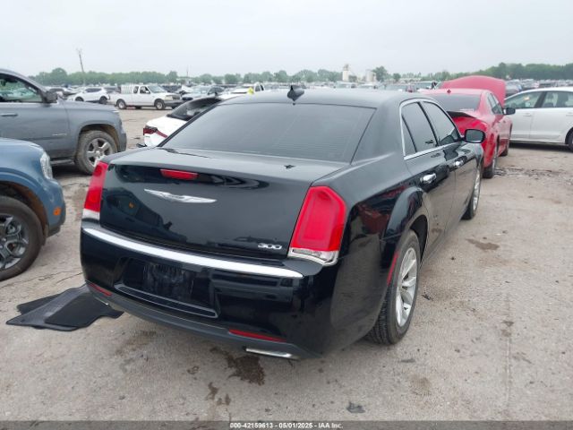 2C3CCAAG8FH818543 Chrysler 300 Limited