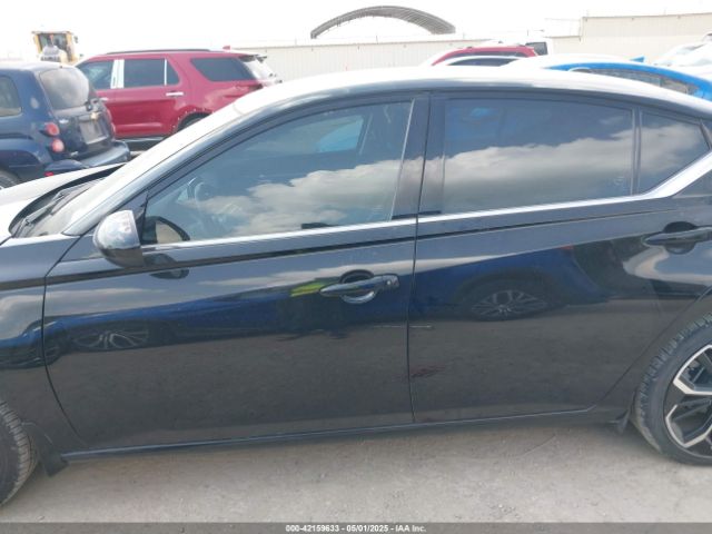 1N4BL4CVXPN303417 Nissan Altima Sr Fwd