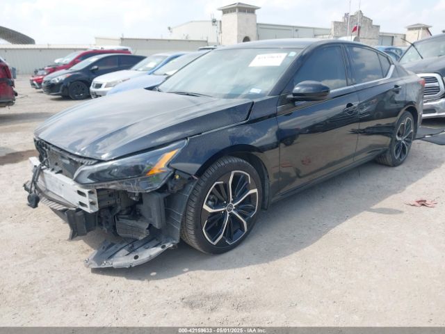 1N4BL4CVXPN303417 Nissan Altima Sr Fwd