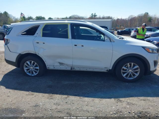 5XYPGDA35GG105972 KIA Sorento 2.4l Lx