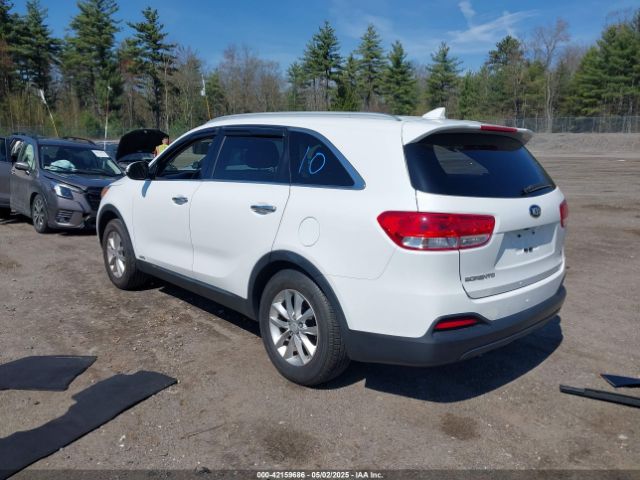 5XYPGDA35GG105972 KIA Sorento 2.4l Lx