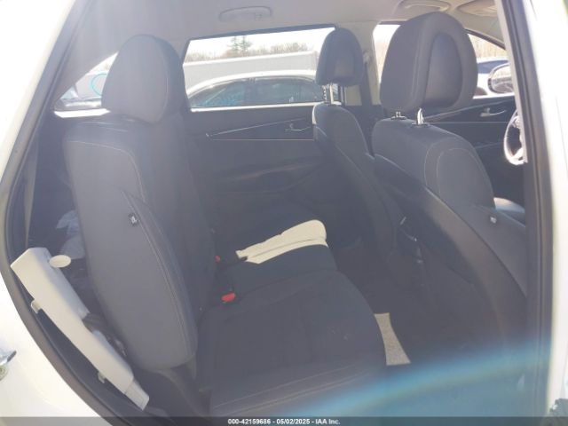 5XYPGDA35GG105972 KIA Sorento 2.4l Lx
