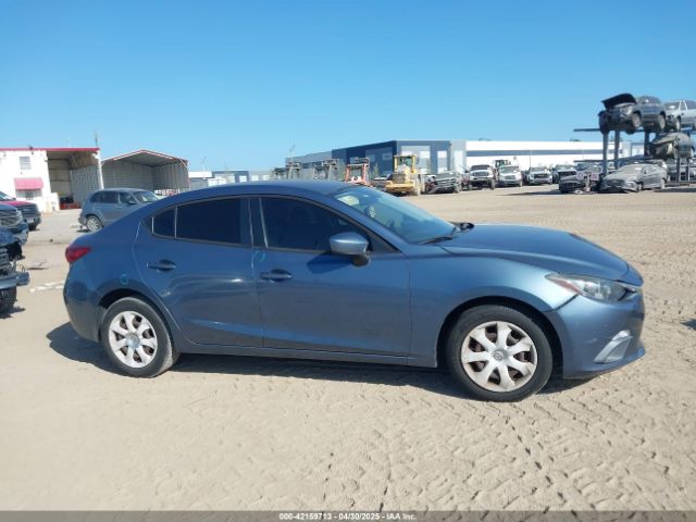 3MZBM1U7XFM195635 Mazda Mazda3 I Sport