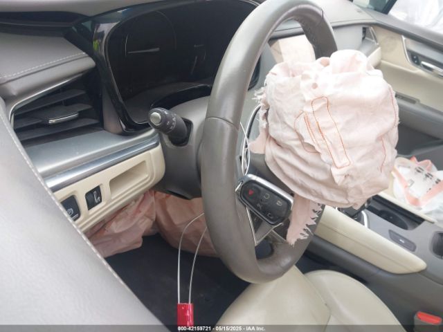2017 CADILLAC XT5 1GYKNBRS6HZ159892 Photo 10