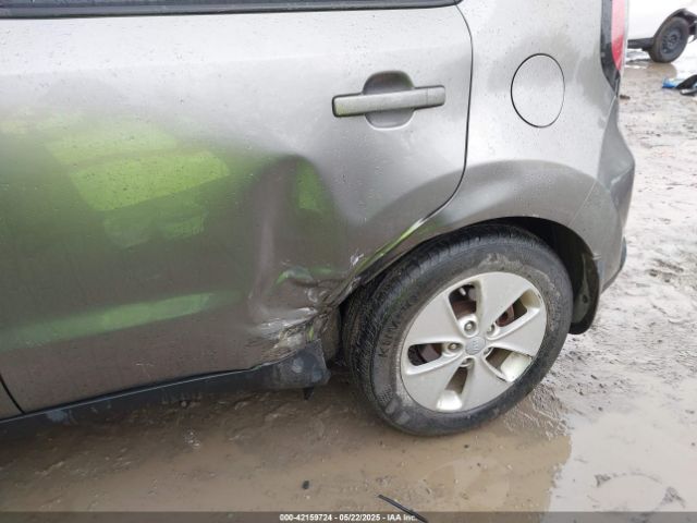 KNDJN2A28G7321321 KIA Soul
