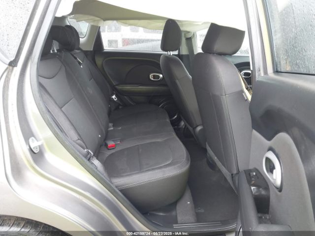 KNDJN2A28G7321321 KIA Soul