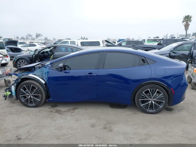 JTDACAAU8P3002445 Toyota PRIUS XLE