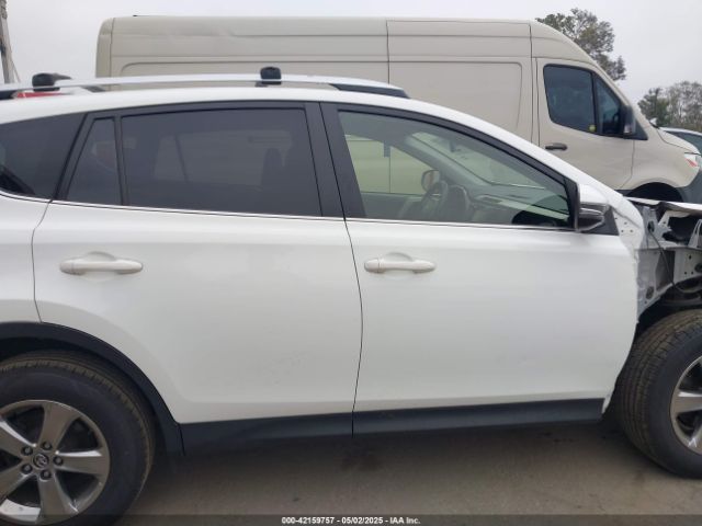 JTMWFREV6FD075613 Toyota Rav4 Xle