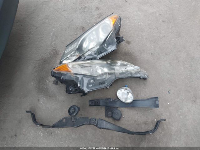 JTMWFREV6FD075613 Toyota Rav4 Xle