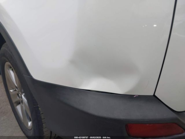 JTMWFREV6FD075613 Toyota Rav4 Xle
