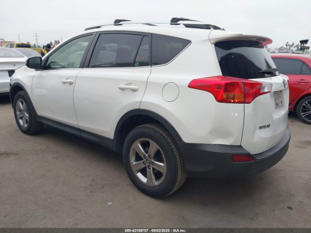 JTMWFREV6FD075613 Toyota Rav4 Xle