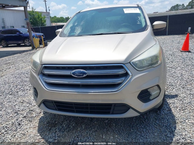 1FMCU0G94HUD56487 Ford ESCAPE SE
