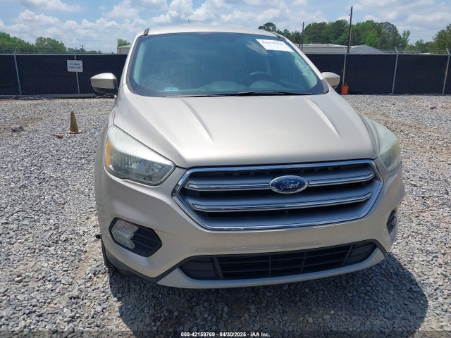 1FMCU0G94HUD56487 Ford ESCAPE SE