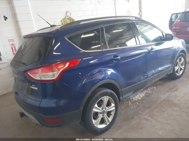 1FMCU0GX2EUB60350 Ford ESCAPE SE