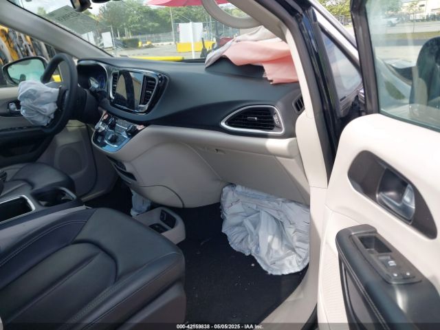 2C4RC1BG2RR151116 Chrysler Pacifica Touring L
