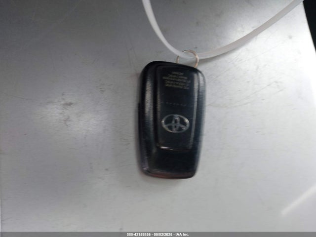 4T1B11HK5KU186126 Toyota CAMRY SE