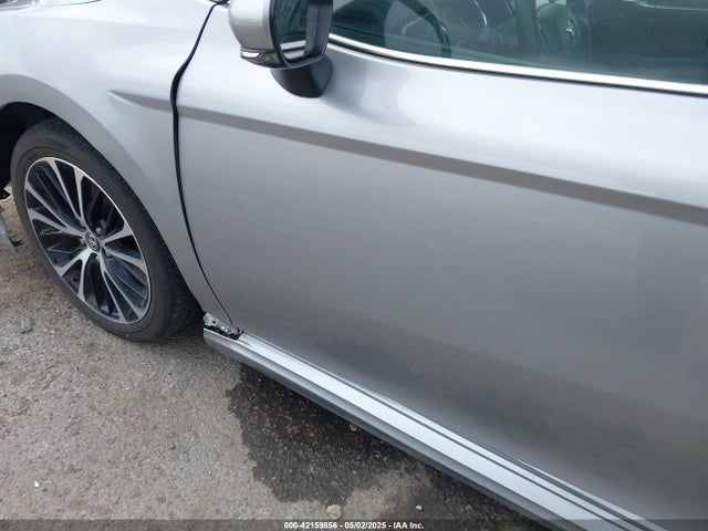 4T1B11HK5KU186126 Toyota CAMRY SE