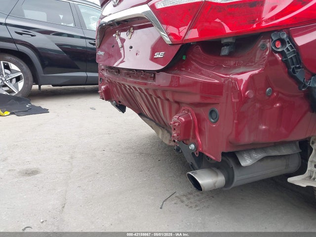 4T1BF1FK1GU567855 Toyota CAMRY SE