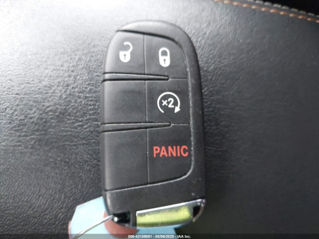 3C4NJDBB5JT112368 Jeep Compass Latitude 4x4