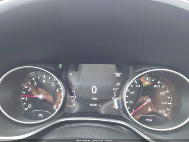 3C4NJDBB5JT112368 Jeep Compass Latitude 4x4