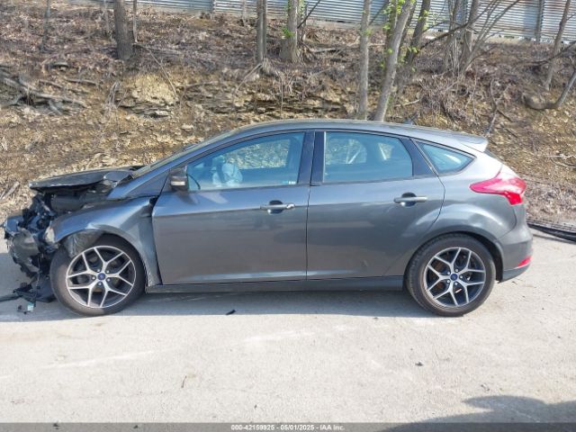1FADP3M2XHL232048 Ford FOCUS SEL