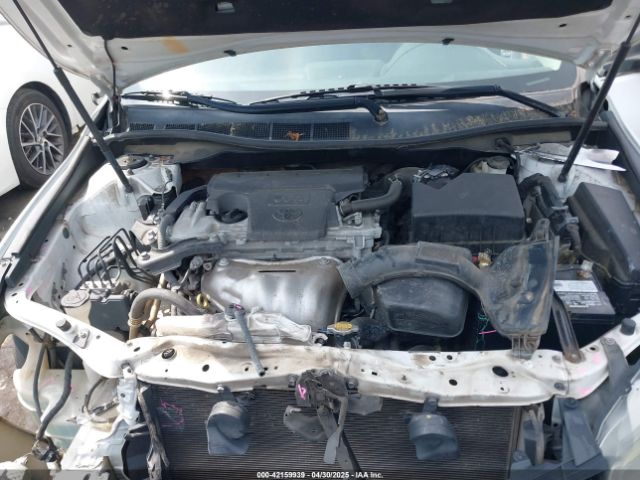 4T1BF1FK2FU976848 Toyota CAMRY SE