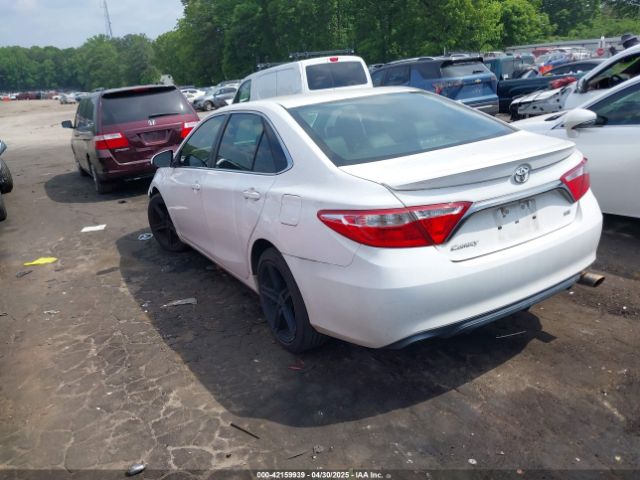 4T1BF1FK2FU976848 Toyota CAMRY SE