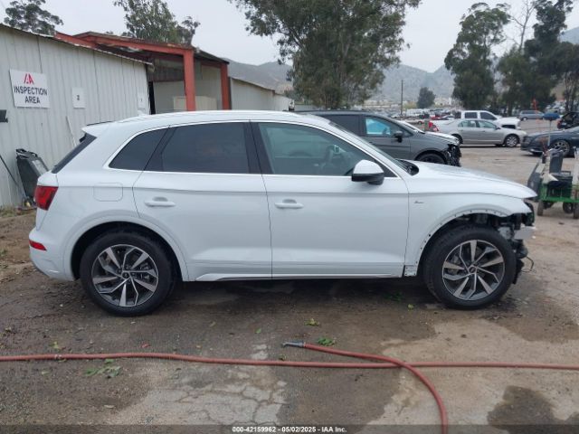 WA1GAAFY0P2137060 Audi 45 tfsi