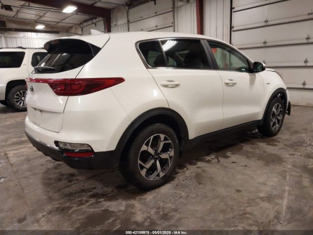 2021 KIA SPORTAGE KNDPMCAC3M7890892 Photo 3
