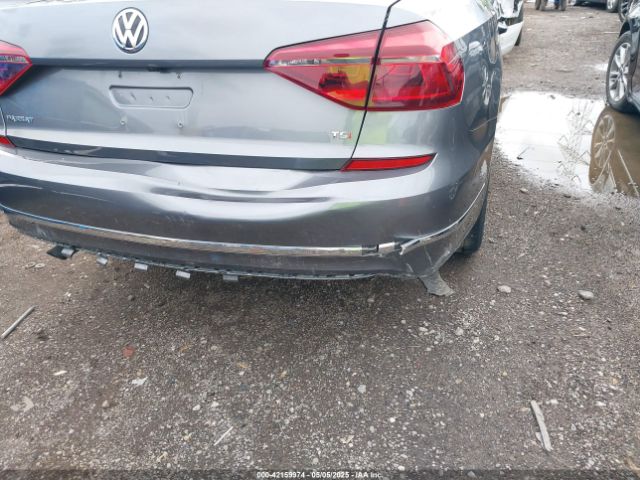 1VWLA7A30KC010294 Volkswagen Passat 2.0t Wolfsburg Edition