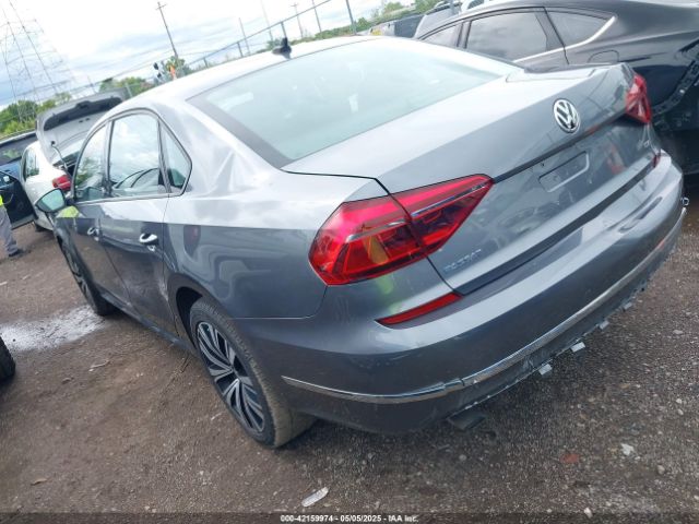 1VWLA7A30KC010294 Volkswagen Passat 2.0t Wolfsburg Edition