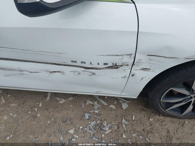 Chevrolet MALIBU LT 2018 1G1ZD5ST6JF281602 Image 19