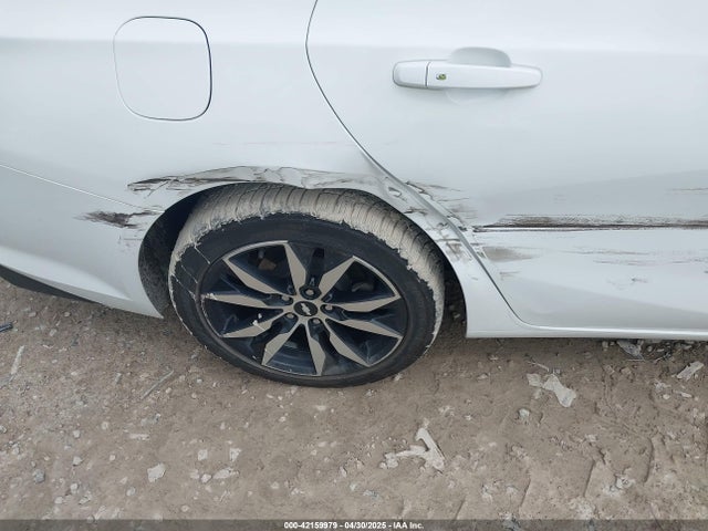 Chevrolet MALIBU LT 2018 1G1ZD5ST6JF281602 Image 21