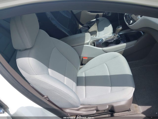 Chevrolet MALIBU LT 2018 1G1ZD5ST6JF281602 Image 8