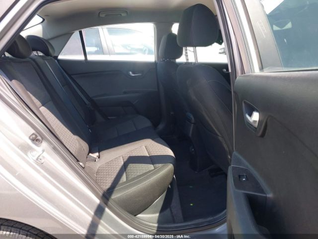 3KPA24AD9NE477872 KIA RIO S