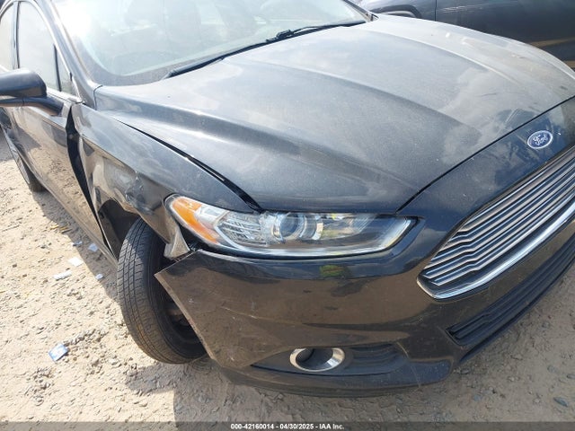 3FA6P0T9XFR251896 Ford FUSION SE