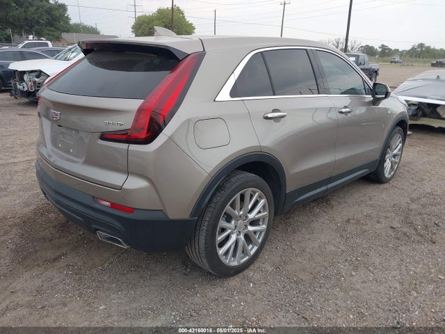 2023 CADILLAC XT4 1GYAZAR43PF152992 Photo 3