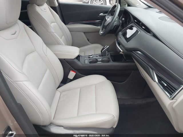 2023 CADILLAC XT4 1GYAZAR43PF152992 Photo 4