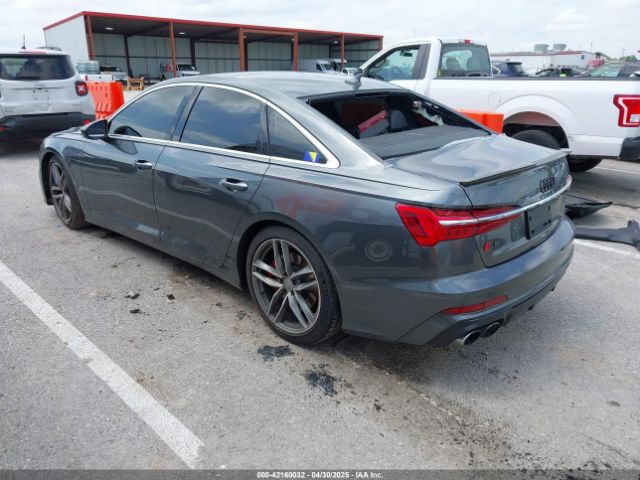 2020 AUDI S6 WAUDFAF28LN037283 Photo 2