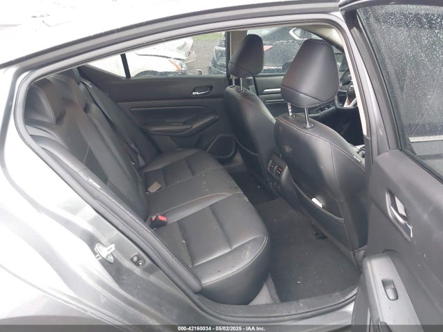 1N4BL4FV2KC102742 Nissan Altima 2.5 Platinum