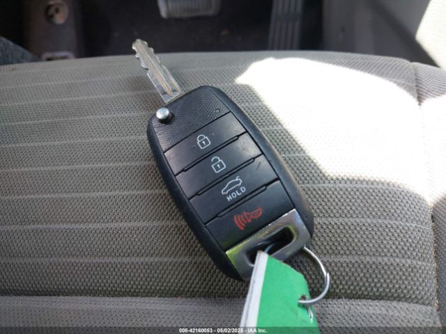 KNAFX4A61E5156782 KIA FORTE LX