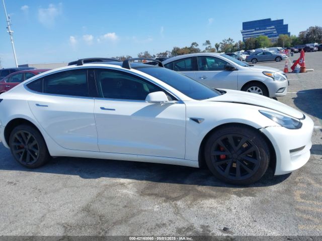 5YJ3E1EA4JF060176 Tesla MODEL 3