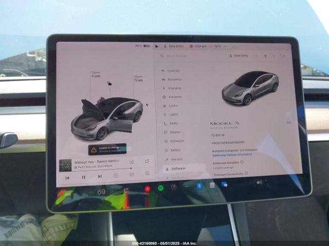 5YJ3E1EA4JF060176 Tesla MODEL 3