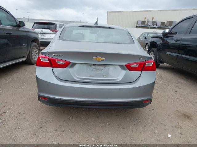 1G1ZD5ST3RF130051 Chevrolet Malibu Fwd 1lt