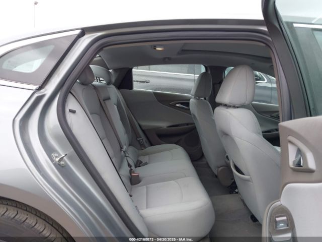 1G1ZD5ST3RF130051 Chevrolet Malibu Fwd 1lt