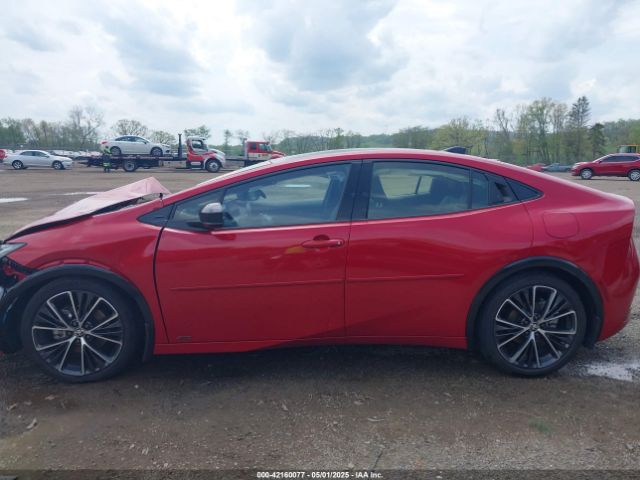JTDADABU8R3013539 Toyota Prius Limited Awd-e