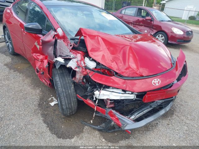 JTDADABU8R3013539 Toyota Prius Limited Awd-e