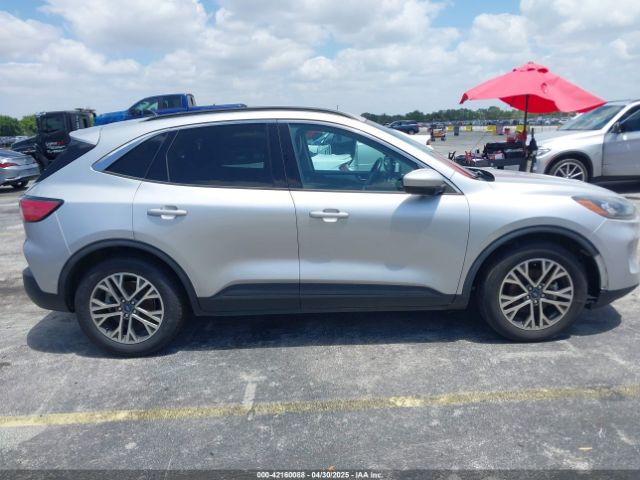 1FMCU0H66LUA81380 Ford ESCAPE SEL
