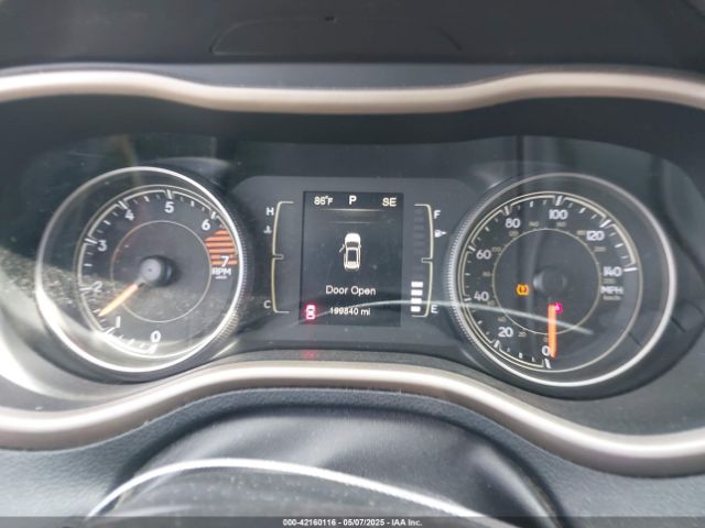 1C4PJLCB2GW288329 Jeep Cherokee Latitude
