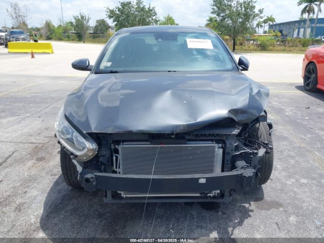 3KPF24AD1ME353955 KIA Forte Lxs